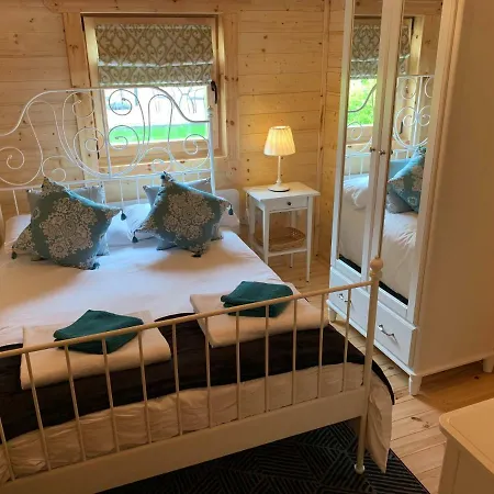 Cabin Cornelia * Dublin